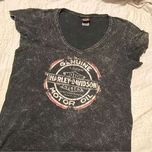 Harley-Davidson t-shirt. Women’s 2XL. 

Bundle T-shirts 2 for $20